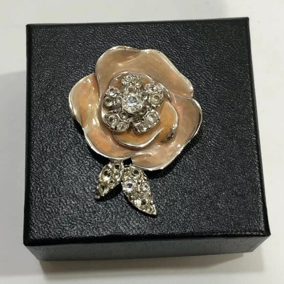 CHANEL CC Logo Rhinestone Camellia flower Brooch Silver Tone 04P Pin Auth w/Box - Picture 1 of 14